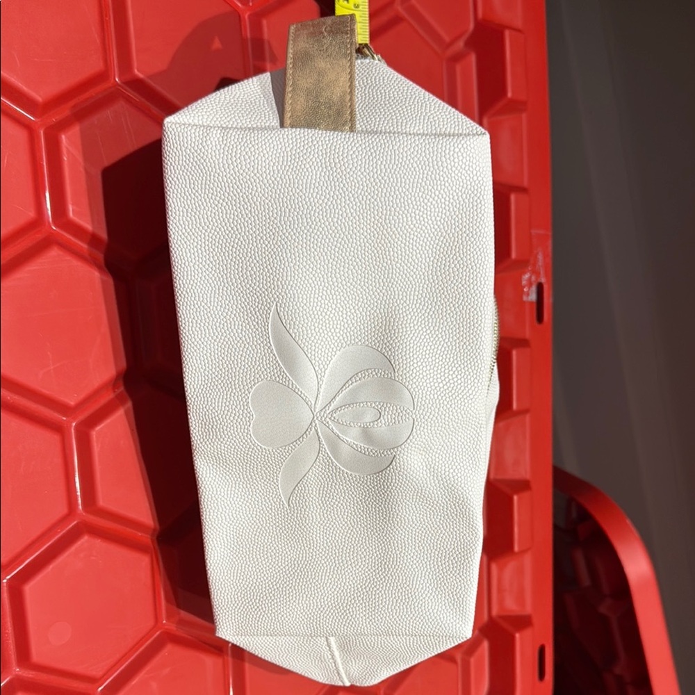 Elegant White Leather Tote Bag